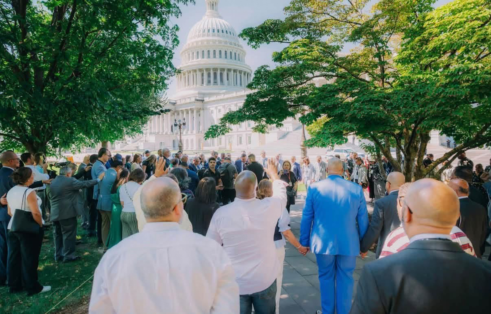 Hispanic evangelicals are turning on Trump. But will they vote for Democrats?
